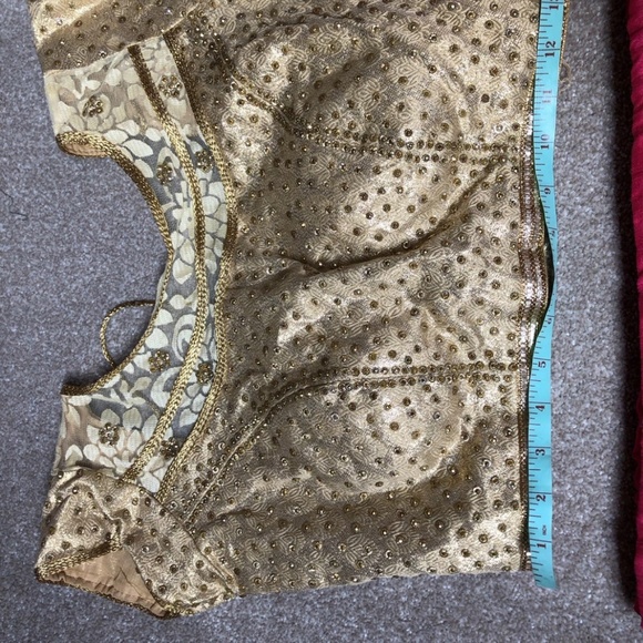 Pink and Gold Indian Wedding Lengha Size 2-4 - Picture 8 of 11